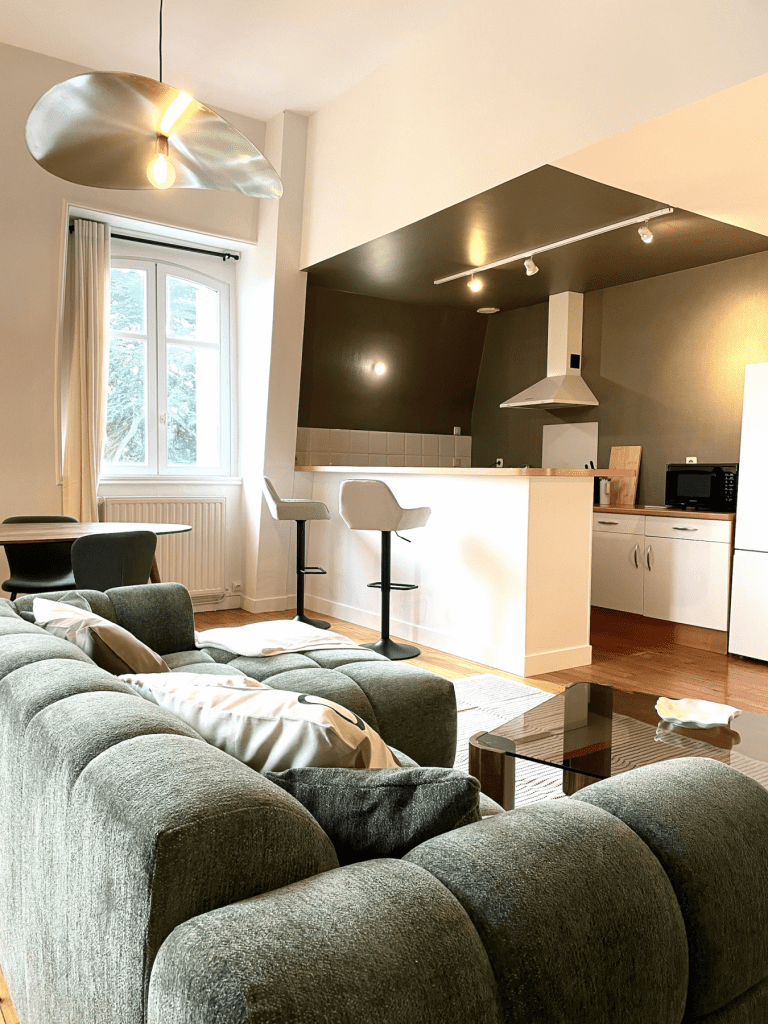 décoration et aménagement de salon Airbnb